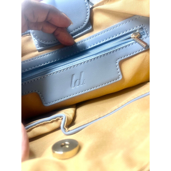 Likedreams Sunset Straw Tote in Ash Blue Medium Size - Picture 5 of 7